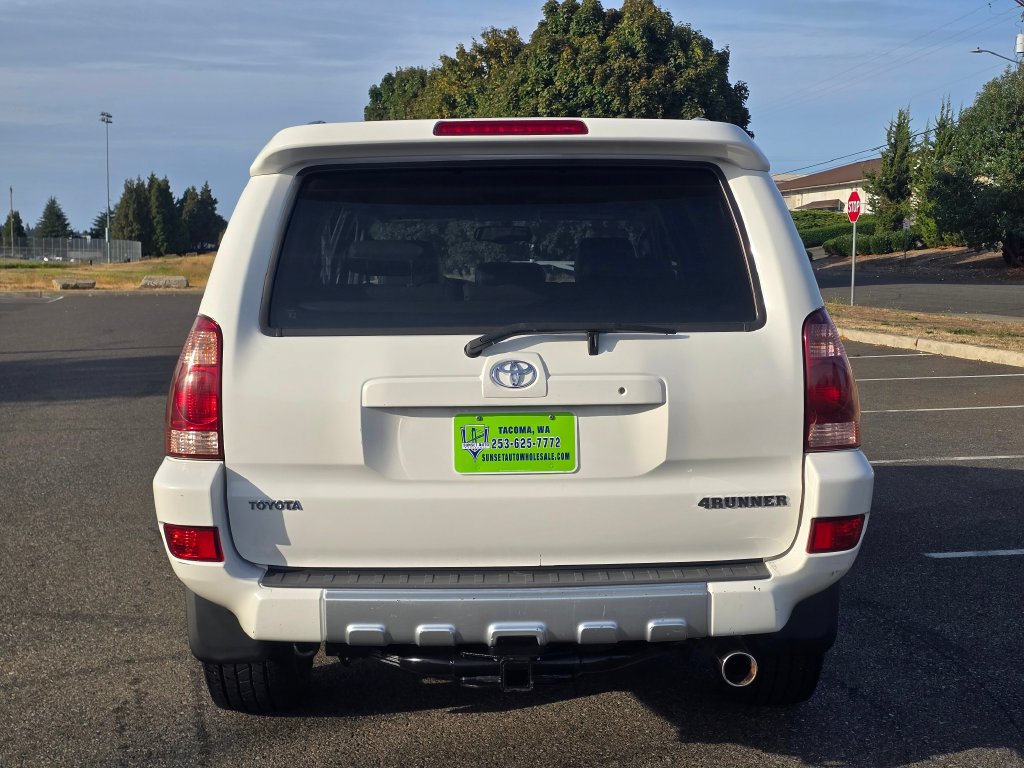 Used 2004 Toyota 4Runner Limited w/ Preferred Accessory Pkg AWD/4WD image 4