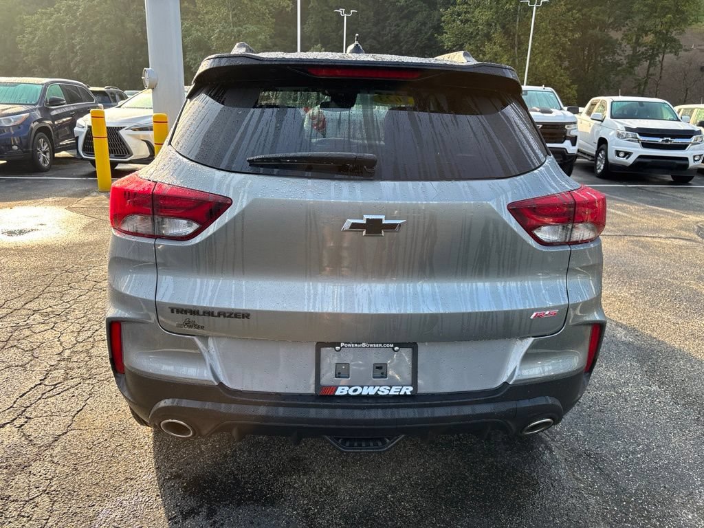 Used 2023 Chevrolet TrailBlazer RS w/ Convenience Package FWD image 4