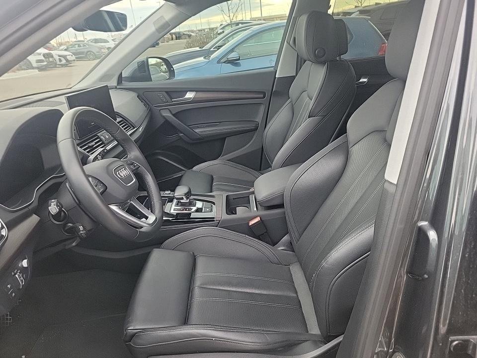 Used 2023 Audi Q5 e Prestige w/ Prestige Package image 8