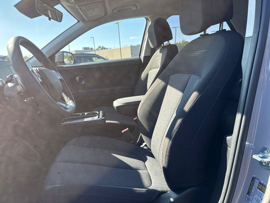 New 2027 Hyundai Ioniq 5 SE RWD image 18