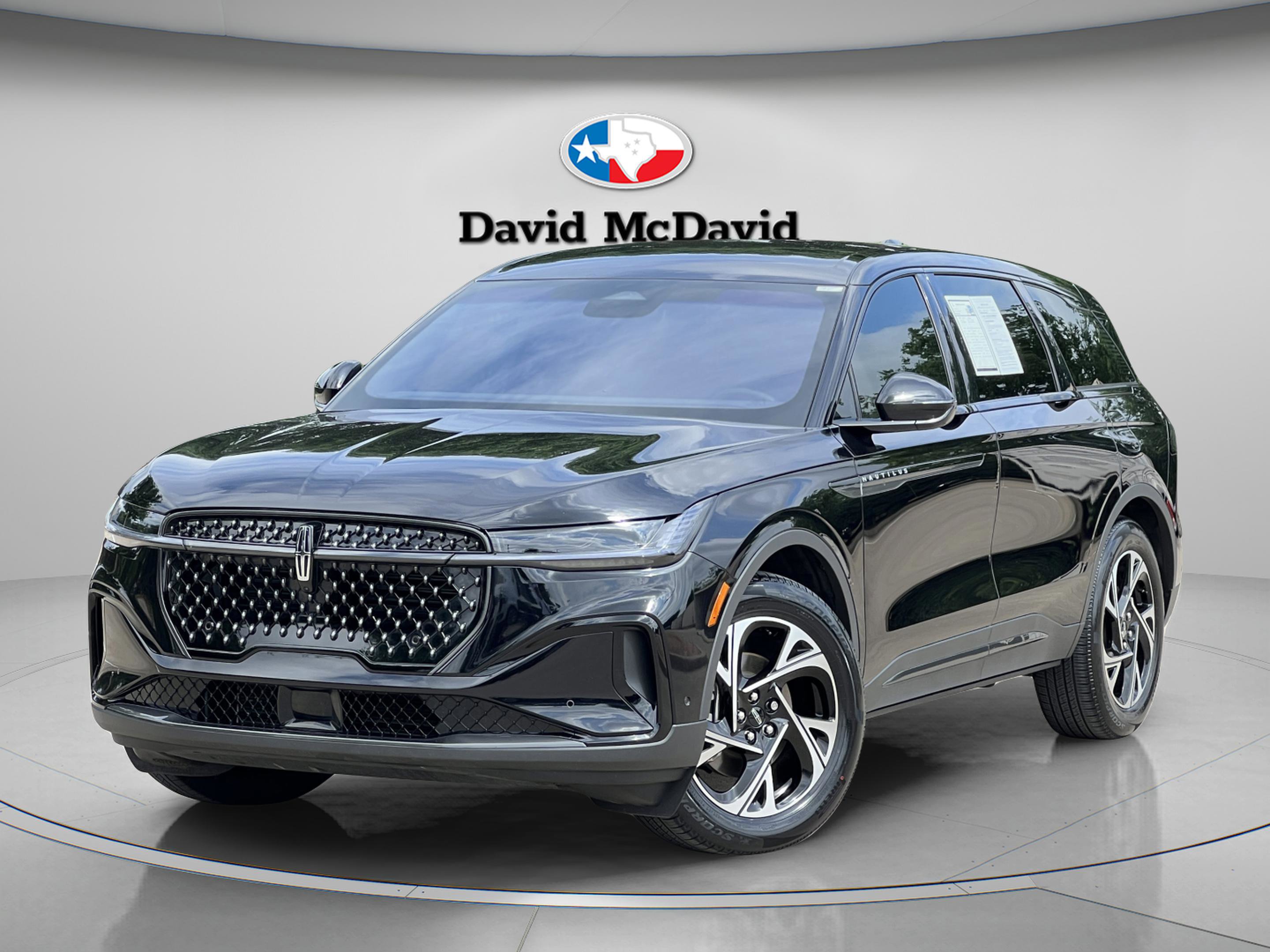 Certified 2024 Lincoln Nautilus Premier w/ Jet Appearance Package AWD/4WD image 2