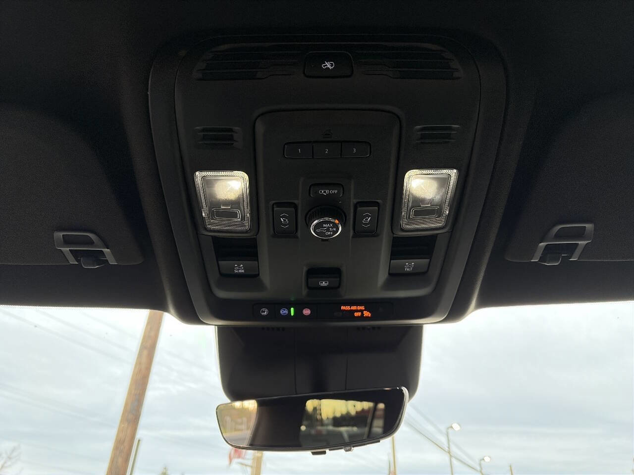 Used 2021 Cadillac Escalade Sport w/ Driver Assist Tech Package image 38