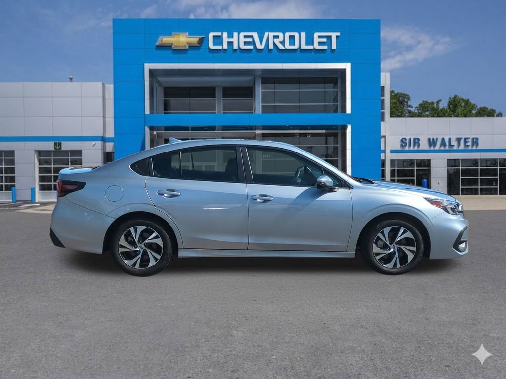Used 2025 Subaru Legacy Premium image 7