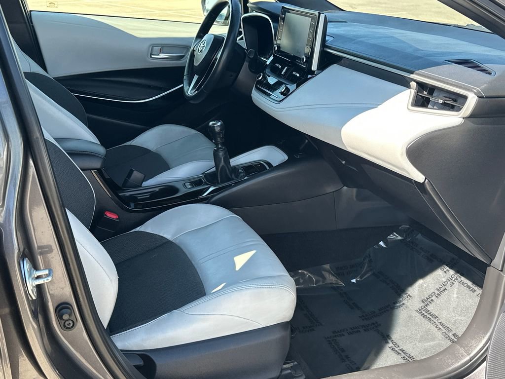 Used 2021 Toyota Corolla XSE image 11