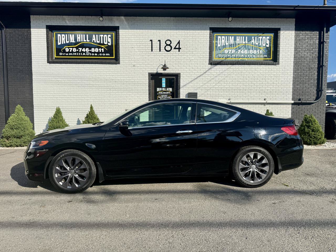 Used 2013 Honda Accord EX image 2