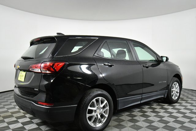 Used 2024 Chevrolet Equinox LS w/ LPO, Floor Liner Package image 10