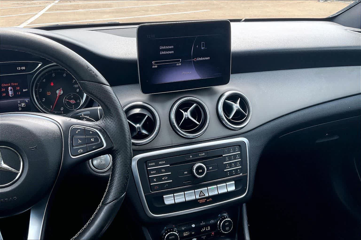 Used 2018 Mercedes-Benz CLA 250 image 13
