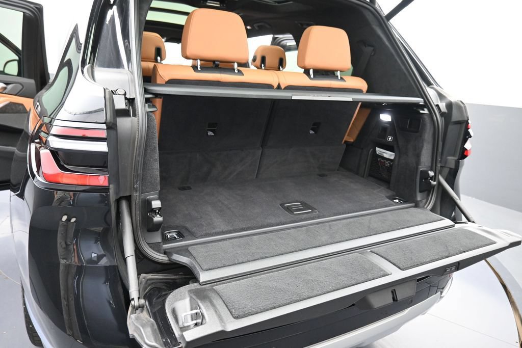 Used 2024 BMW X7 xDrive40i AWD/4WD image 20