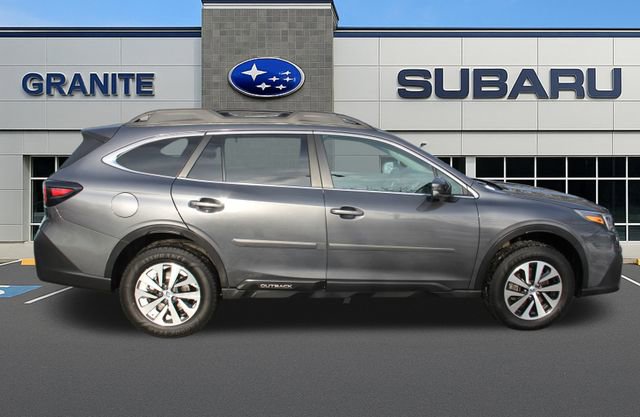 Used 2021 Subaru Outback Premium image 11