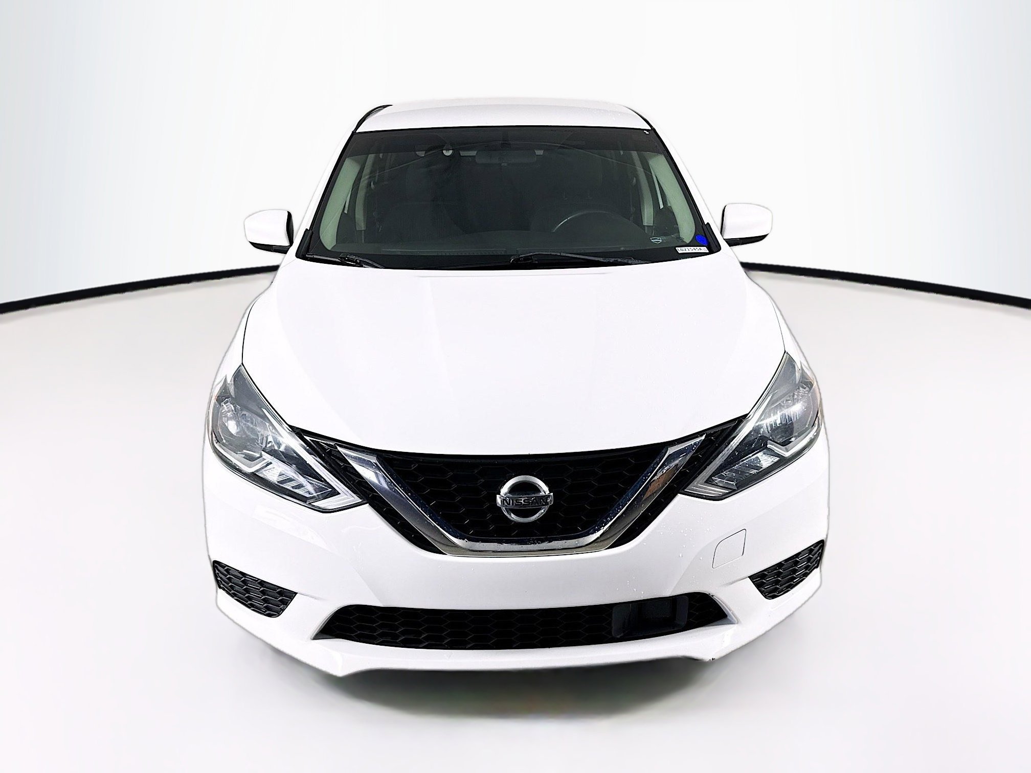 Used 2019 Nissan Sentra SV FWD image 3