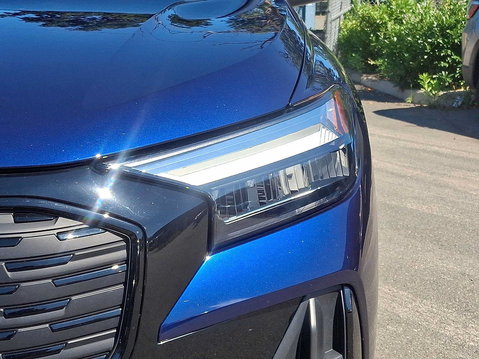 Certified 2023 Audi Q4 e-tron Premium w/ Convenience Package AWD/4WD image 34