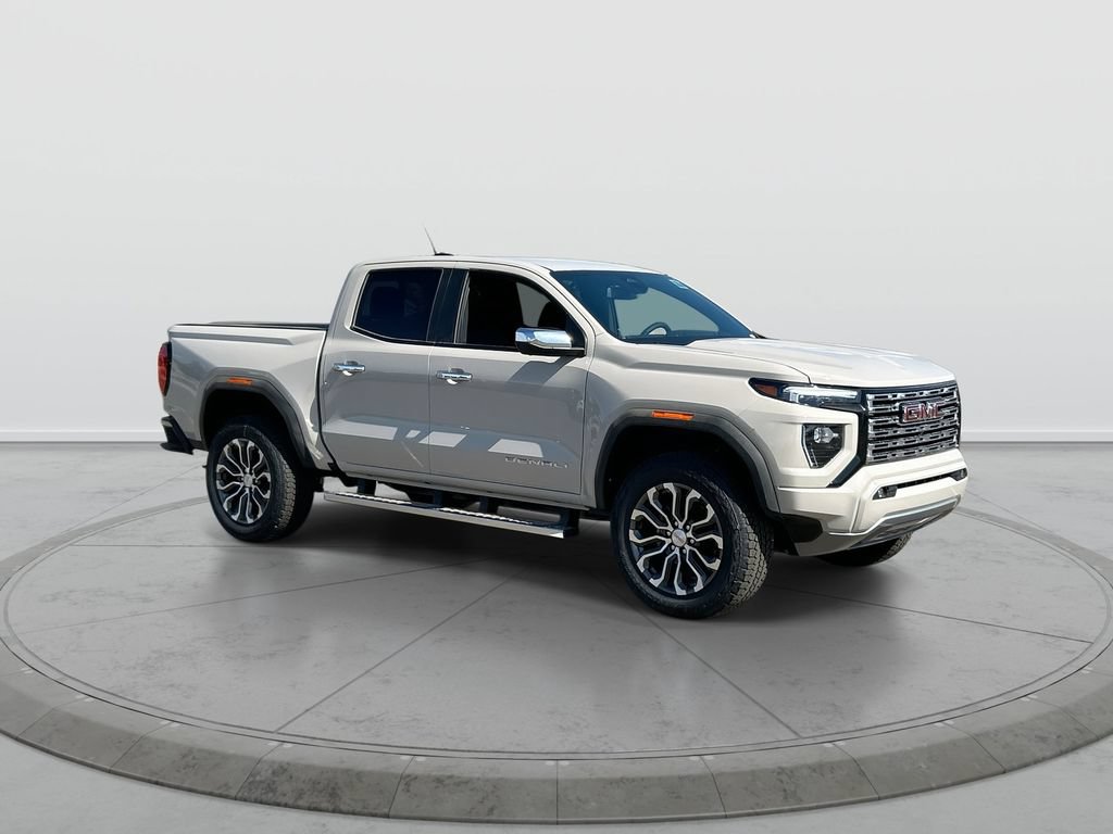 New 2026 GMC Canyon Denali AWD/4WD image 2