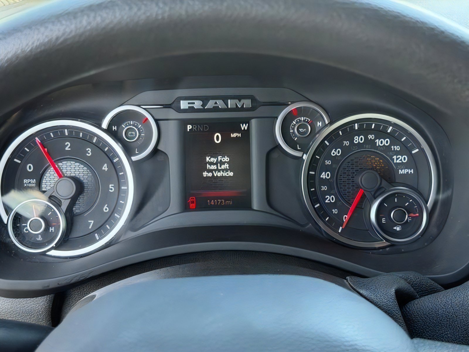 Certified 2025 RAM 2500 Tradesman AWD/4WD image 22