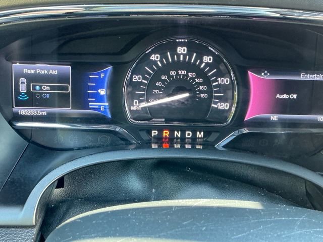 Used 2017 Lincoln Navigator Reserve image 23