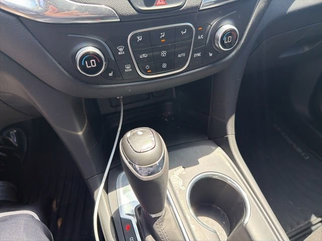 Used 2020 Chevrolet Equinox LT image 6