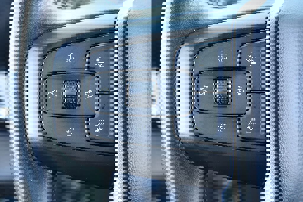 Used 2024 GMC Sierra 1500 Elevation image 16