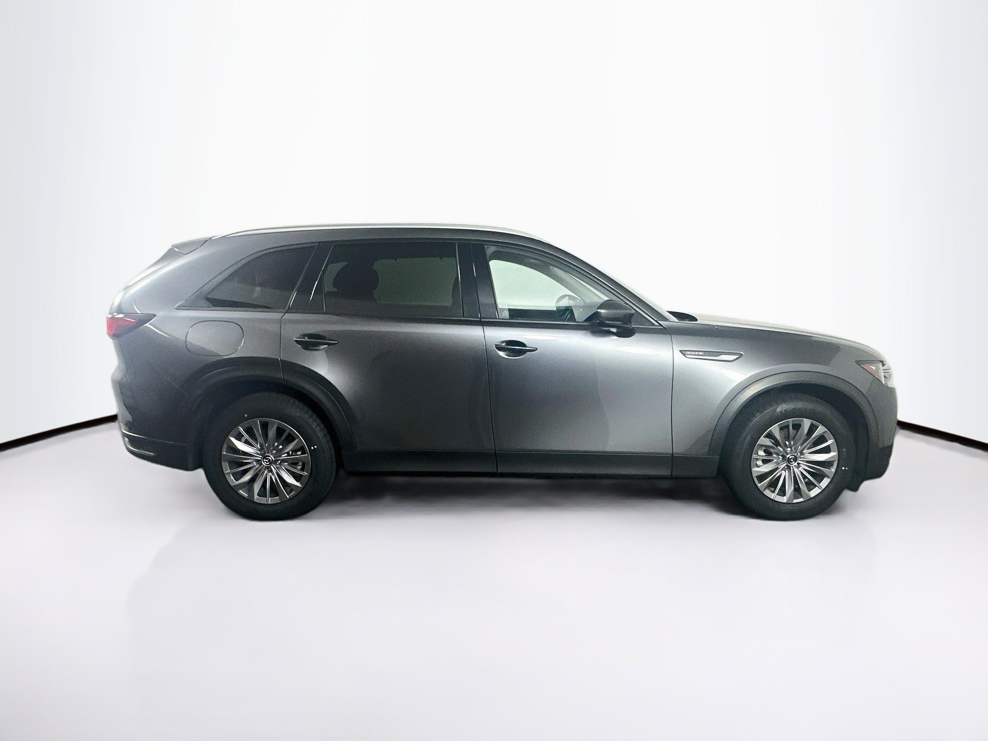 Used 2024 MAZDA CX-90 Plug-In Hybrid w/ Preferred AWD/4WD image 10