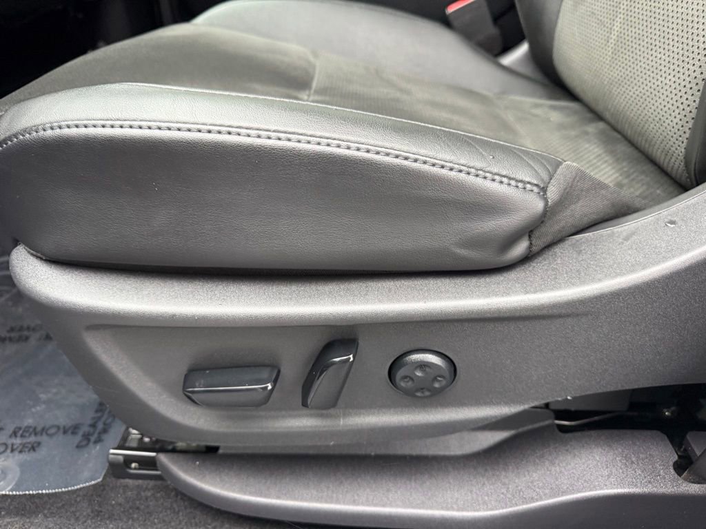 Used 2023 Nissan Ariya FWD image 15