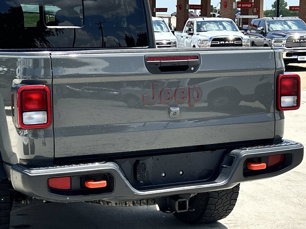 Used 2021 Jeep Gladiator Mojave w/ Trailer Tow Package AWD/4WD image 6