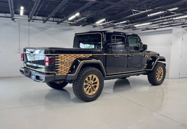 Used 2025 Jeep Gladiator Sport AWD/4WD image 5