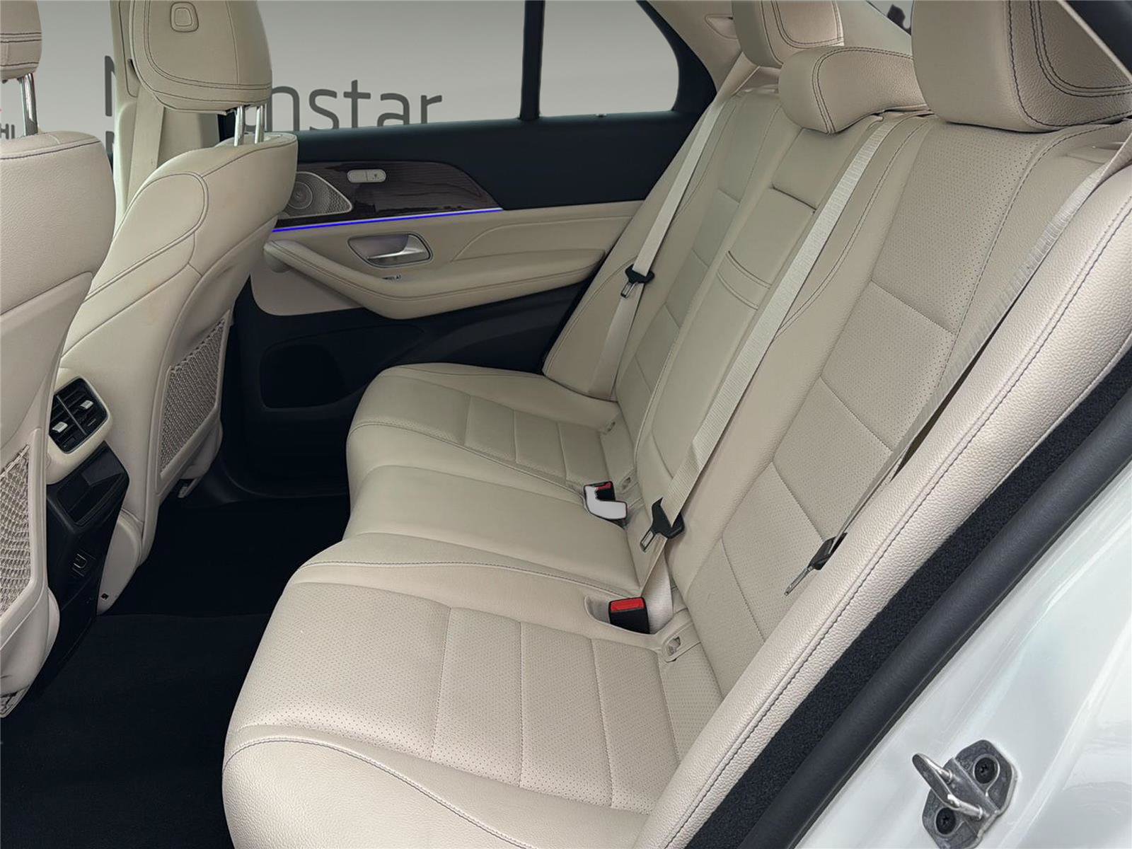 Used 2023 Mercedes-Benz GLE 450 4MATIC w/ AMG Line Exterior image 27