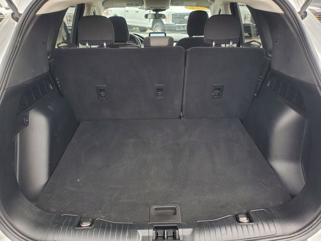 Used 2022 Ford Escape SE w/ SE Sport Appearance Package FWD image 26