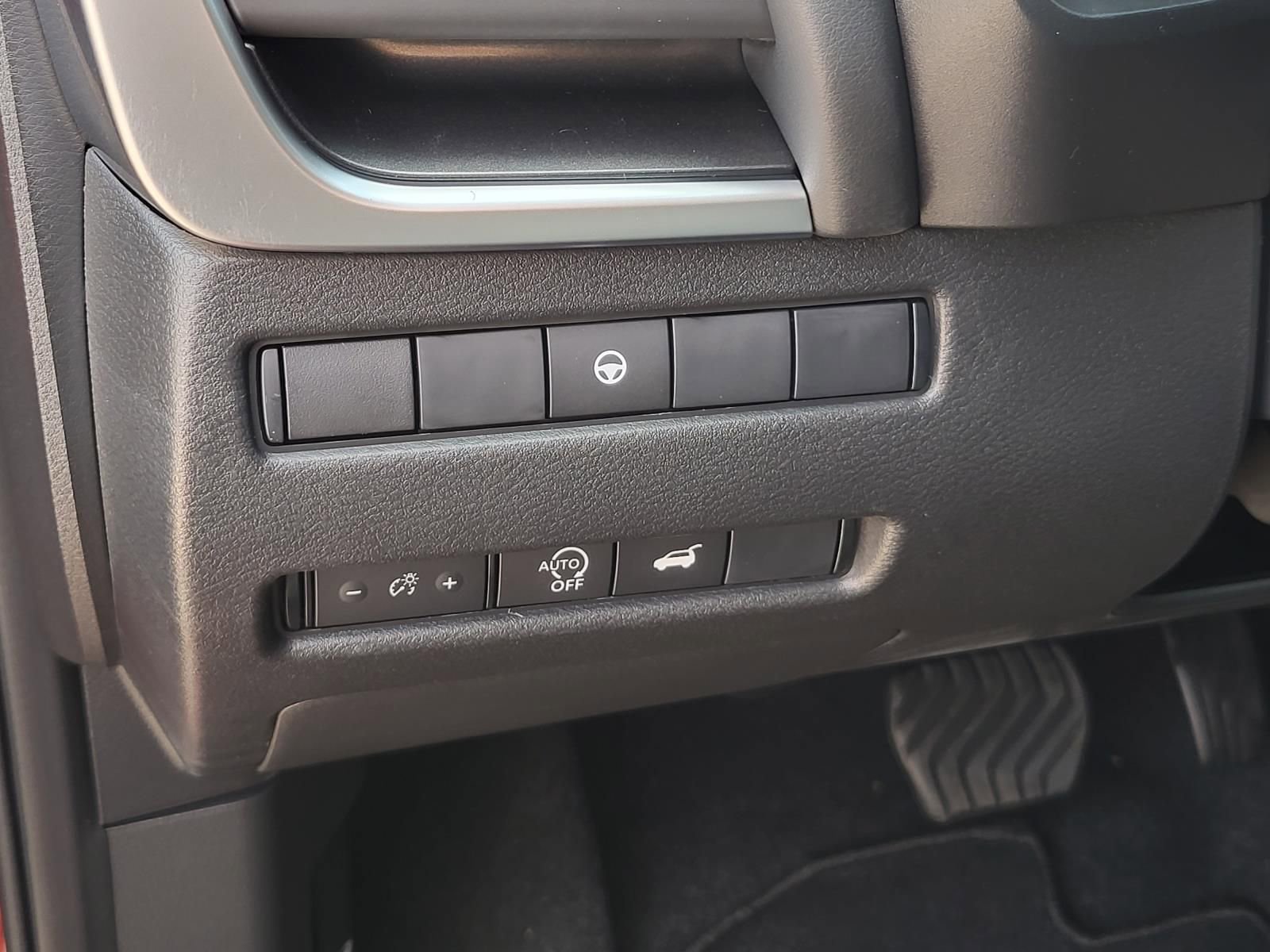 New 2026 Nissan Rogue SV image 20