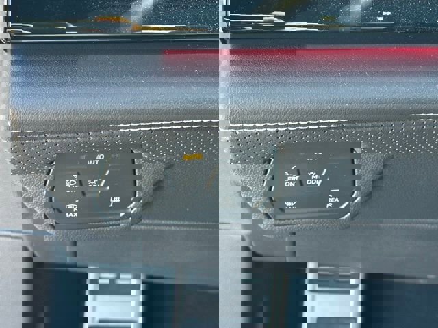 New 2026 Volkswagen Atlas Cross Sport SEL Premium R-Line image 24