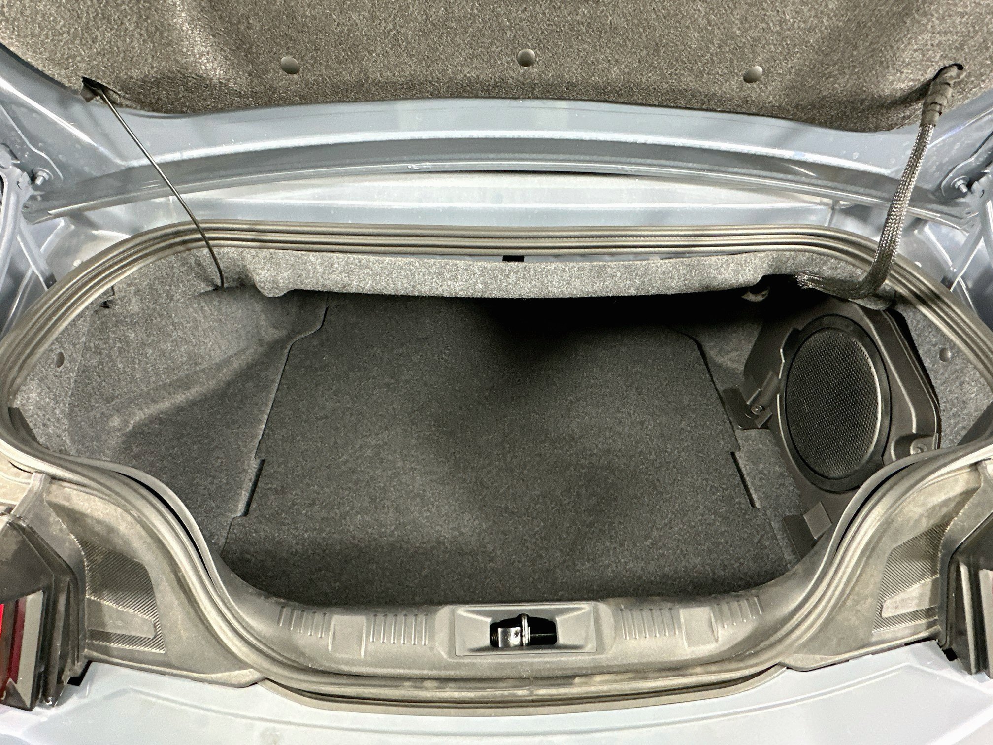 Used 2024 Ford Mustang GT Premium RWD image 28