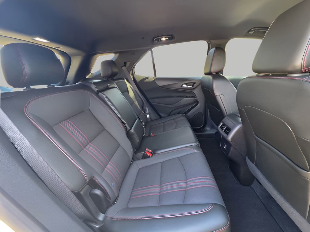 Used 2024 Chevrolet Equinox RS image 9
