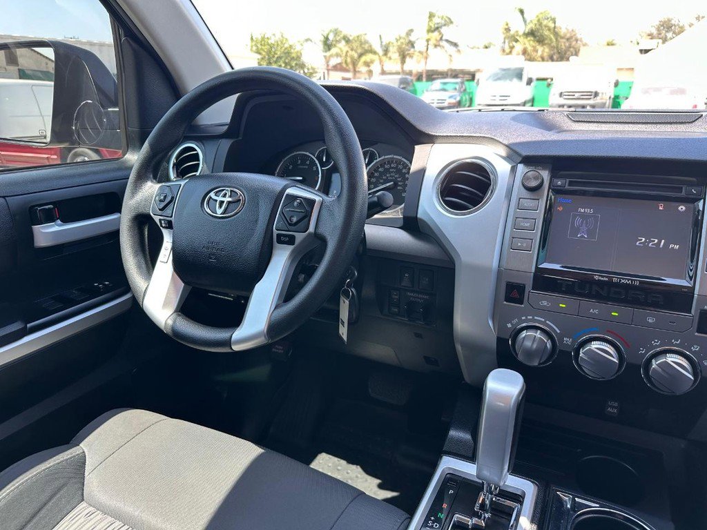 Used 2017 Toyota Tundra SR5 image 24