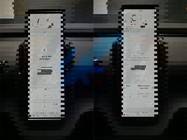 New 2025 Volvo EX30 Ultra w/ Climate Package image 11