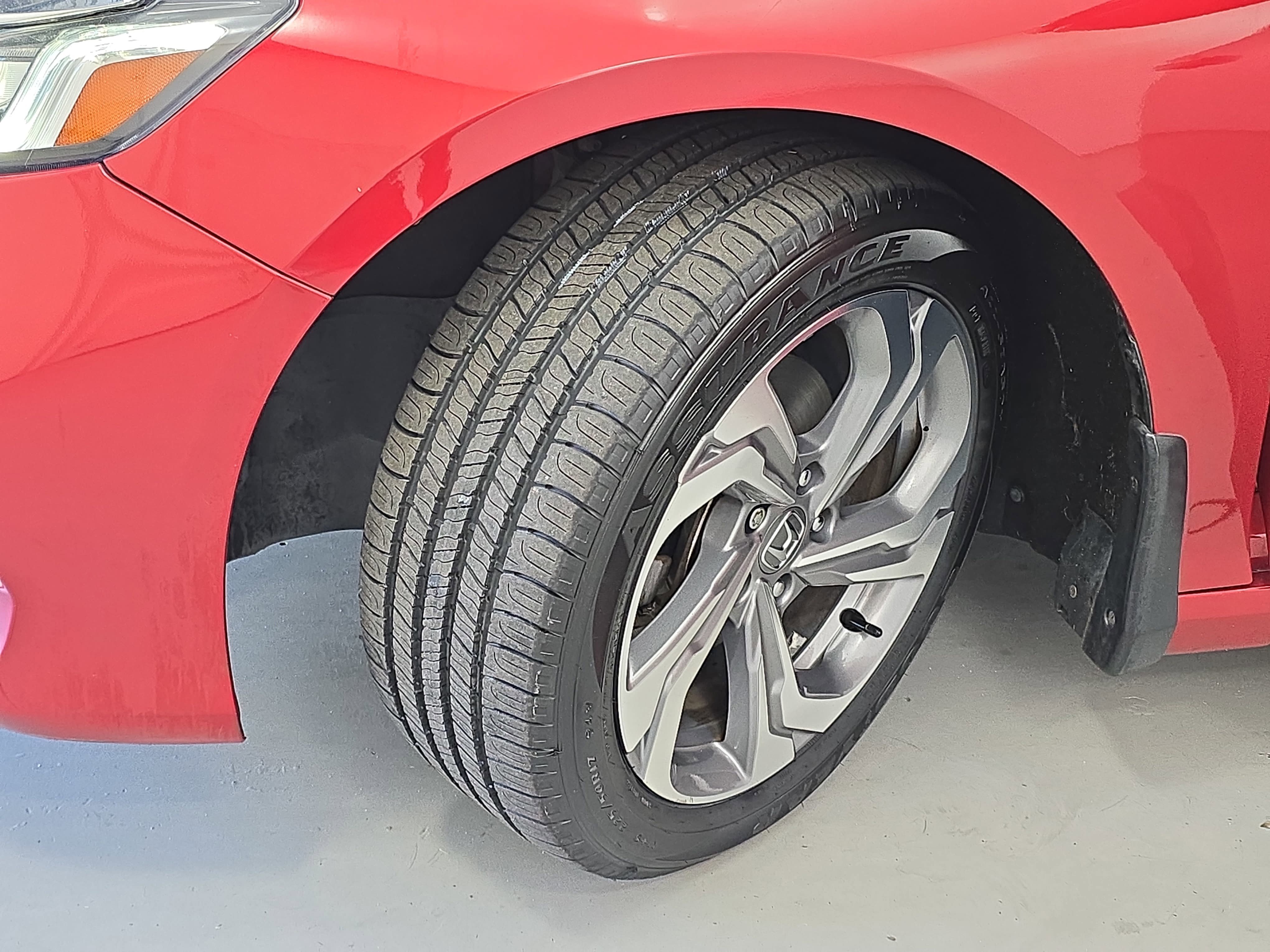 Used 2019 Honda Accord EX-L image 32