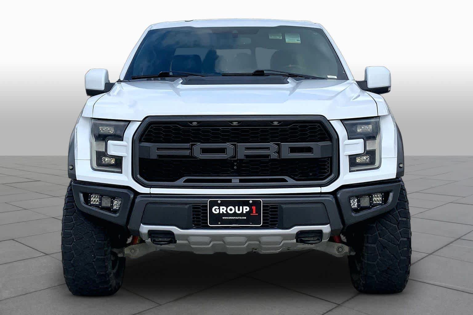Used 2019 Ford F150 Raptor w/ Equipment Group 802A Luxury AWD/4WD image 4