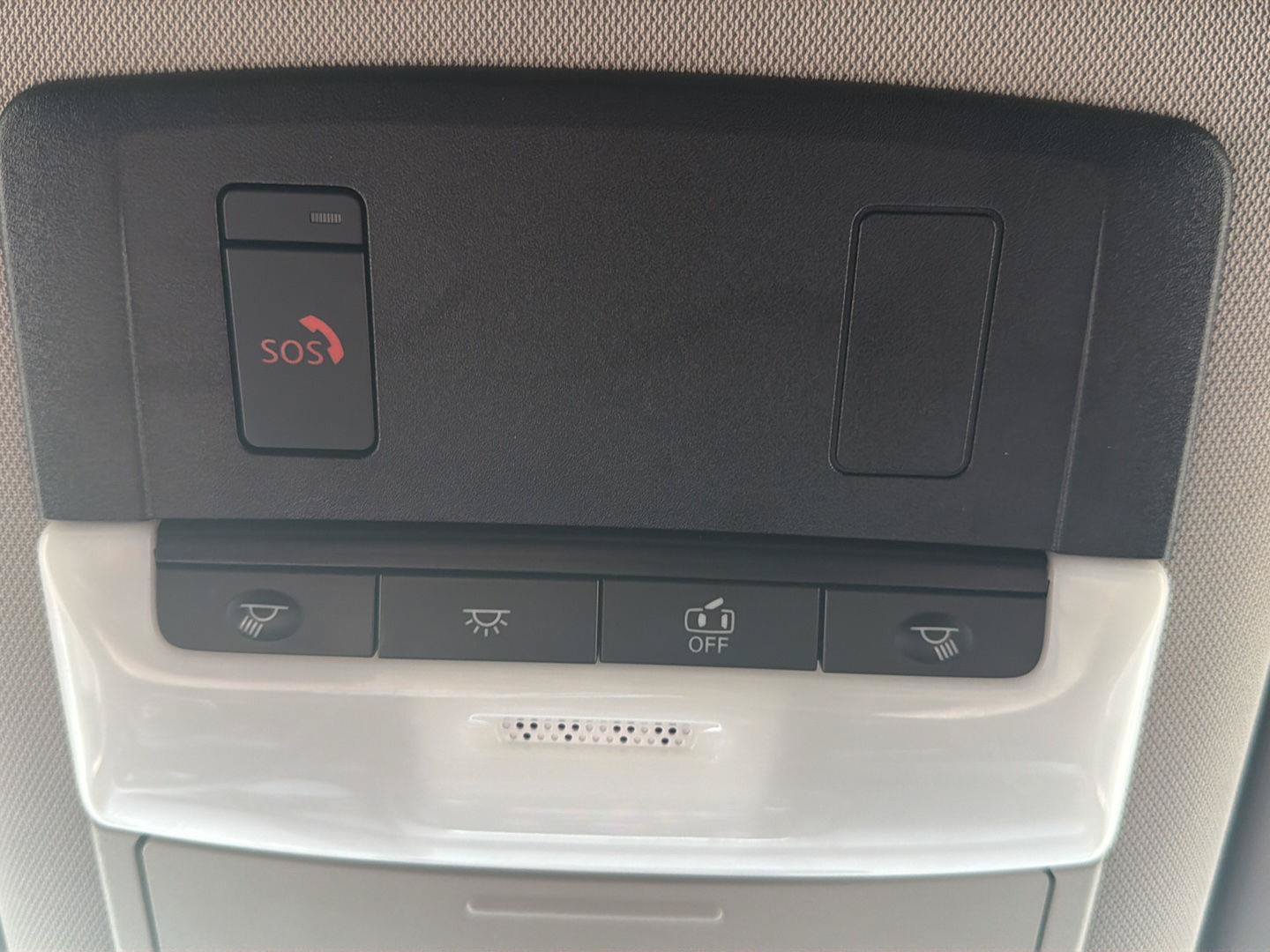 Used 2024 Nissan Rogue SV AWD/4WD image 25
