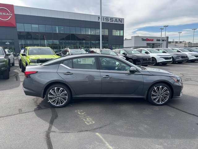 New 2026 Nissan Altima 2.5 SV w/ SV Premium Package AWD/4WD image 13