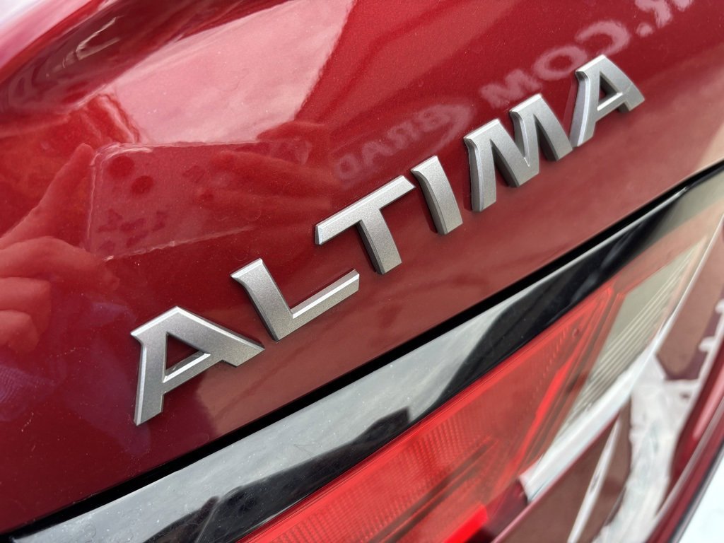 Used 2023 Nissan Altima 2.5 SV image 9