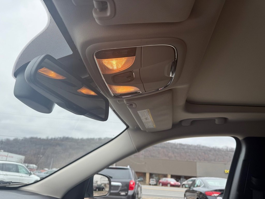 Used 2016 Jeep Cherokee Limited image 30