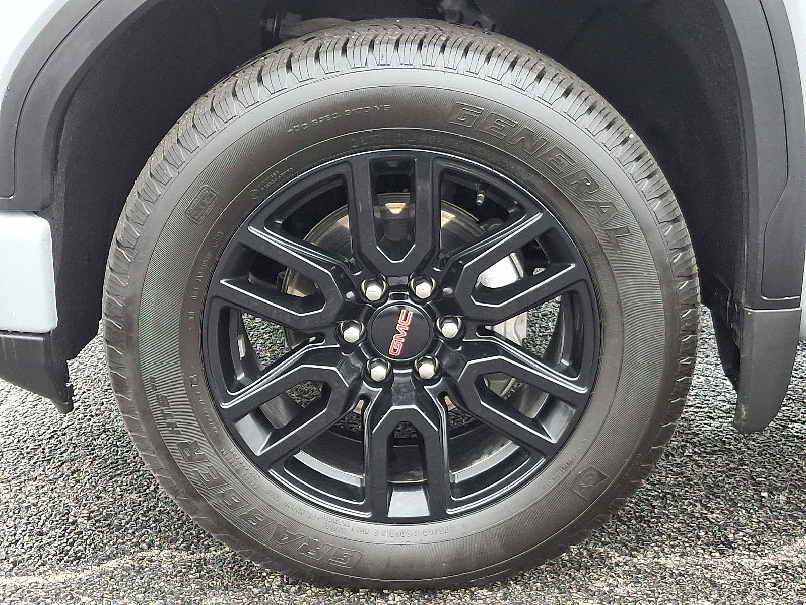 Used 2024 GMC Sierra 1500 Elevation image 10