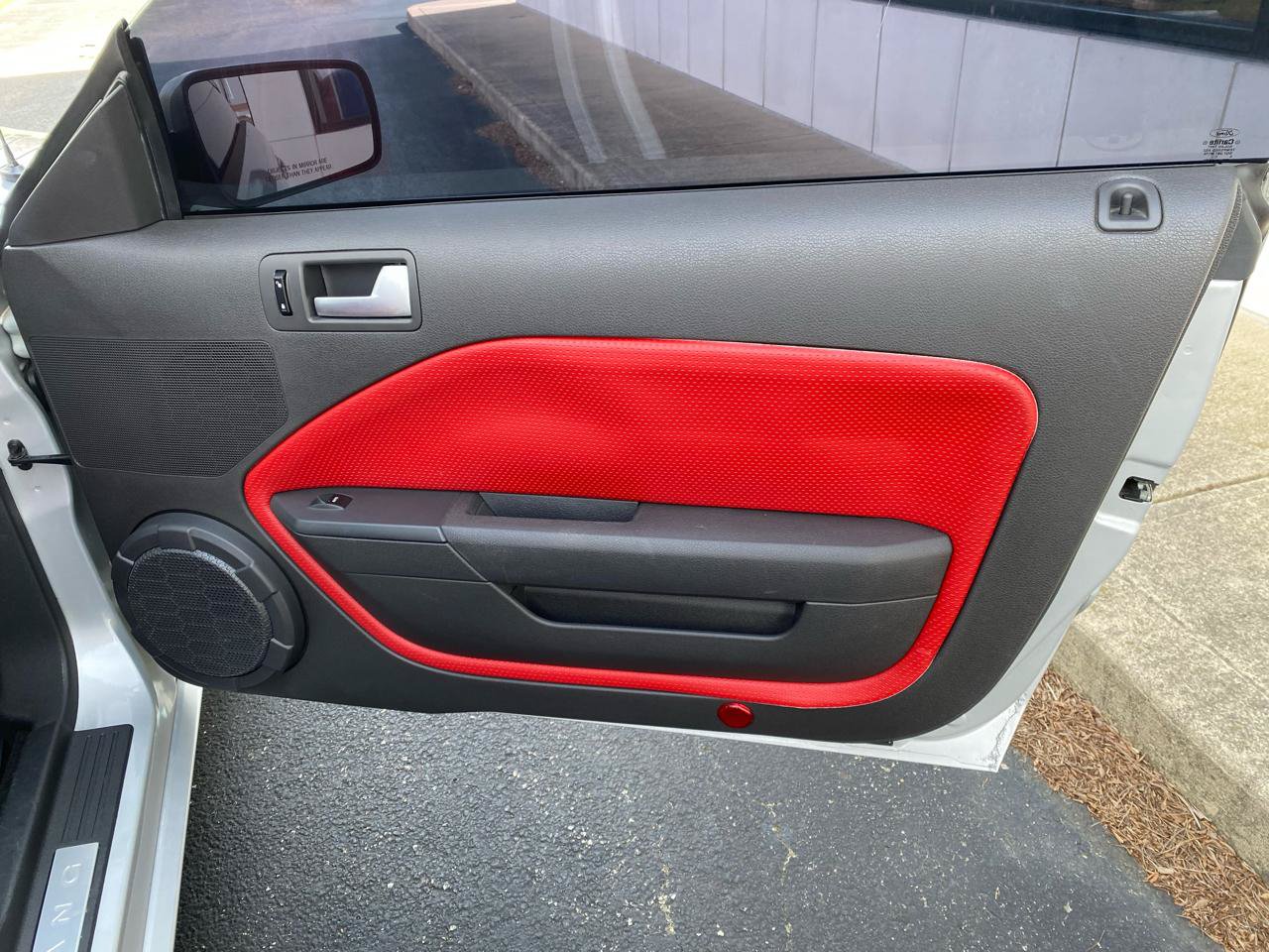 Used 2005 Ford Mustang GT RWD image 15