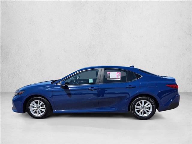 Used 2025 Toyota Camry LE FWD image 8