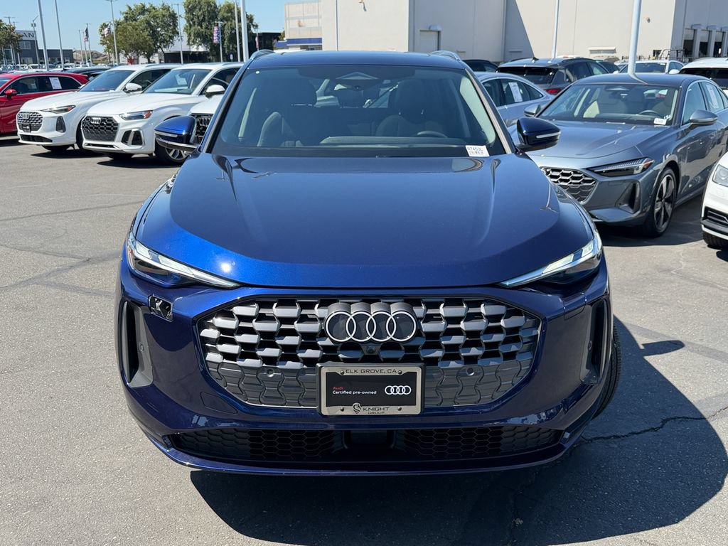 Used 2025 Audi Q5 Premium w/ 19" Wheel Package AWD/4WD image 4