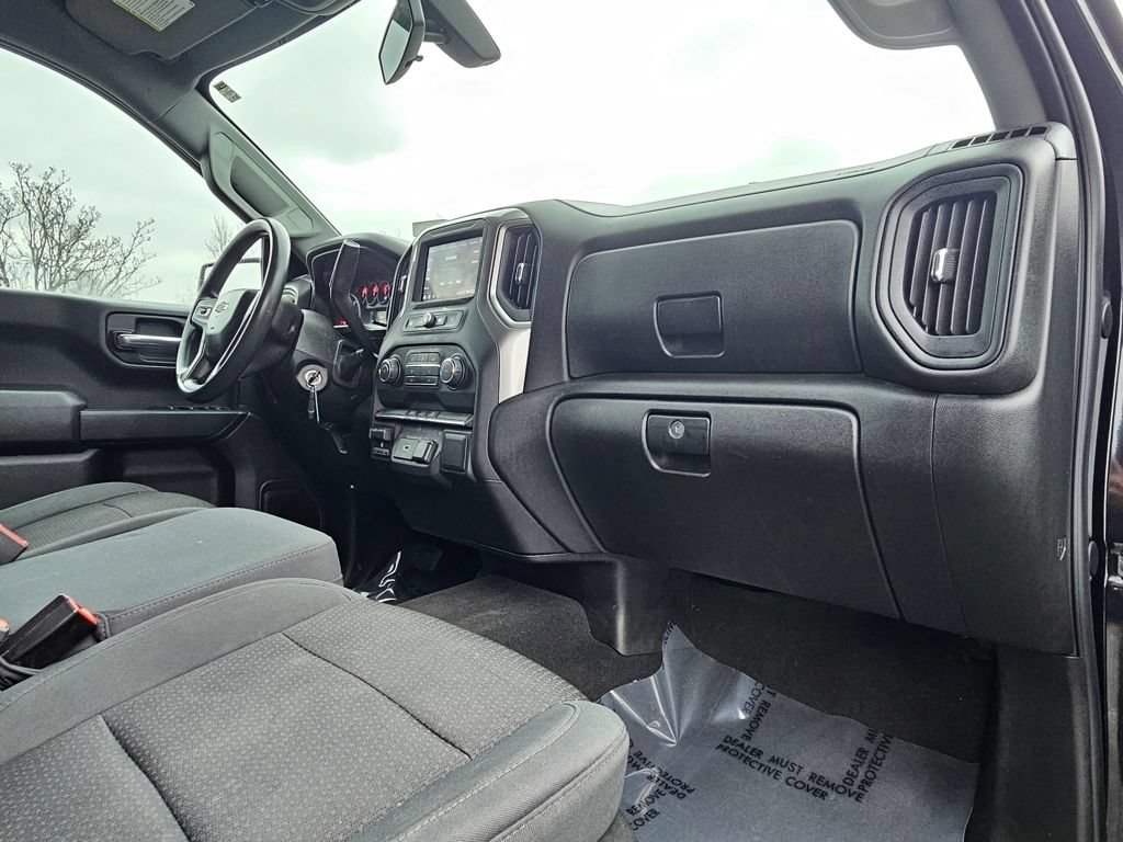 Used 2020 Chevrolet Silverado 1500 Custom w/ Custom Value Package AWD/4WD image 23