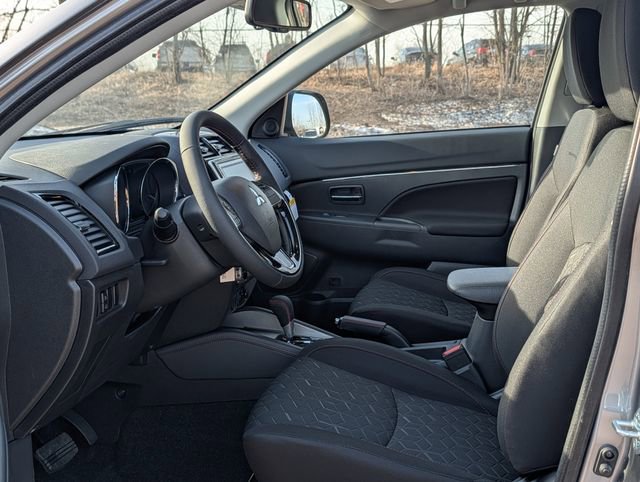 New 2026 Mitsubishi Outlander Sport LE image 4