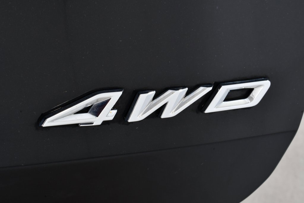 Used 2023 Ford Explorer XLT w/ Equipment Group 202A image 22