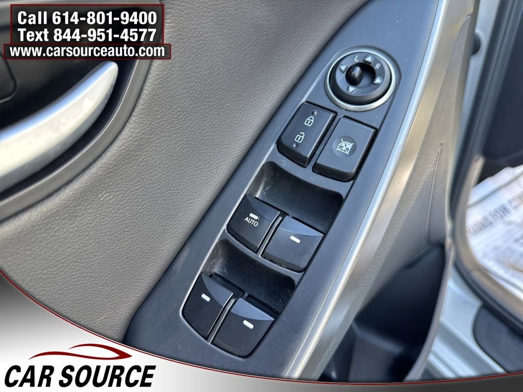 Used 2013 Hyundai Elantra GT w/ Style Pkg image 12