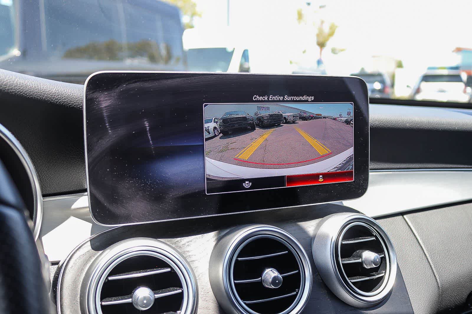 Used 2021 Mercedes-Benz C 300 Sedan image 25