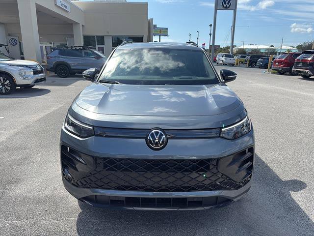 New 2025 Volkswagen Tiguan SE R-Line video 2