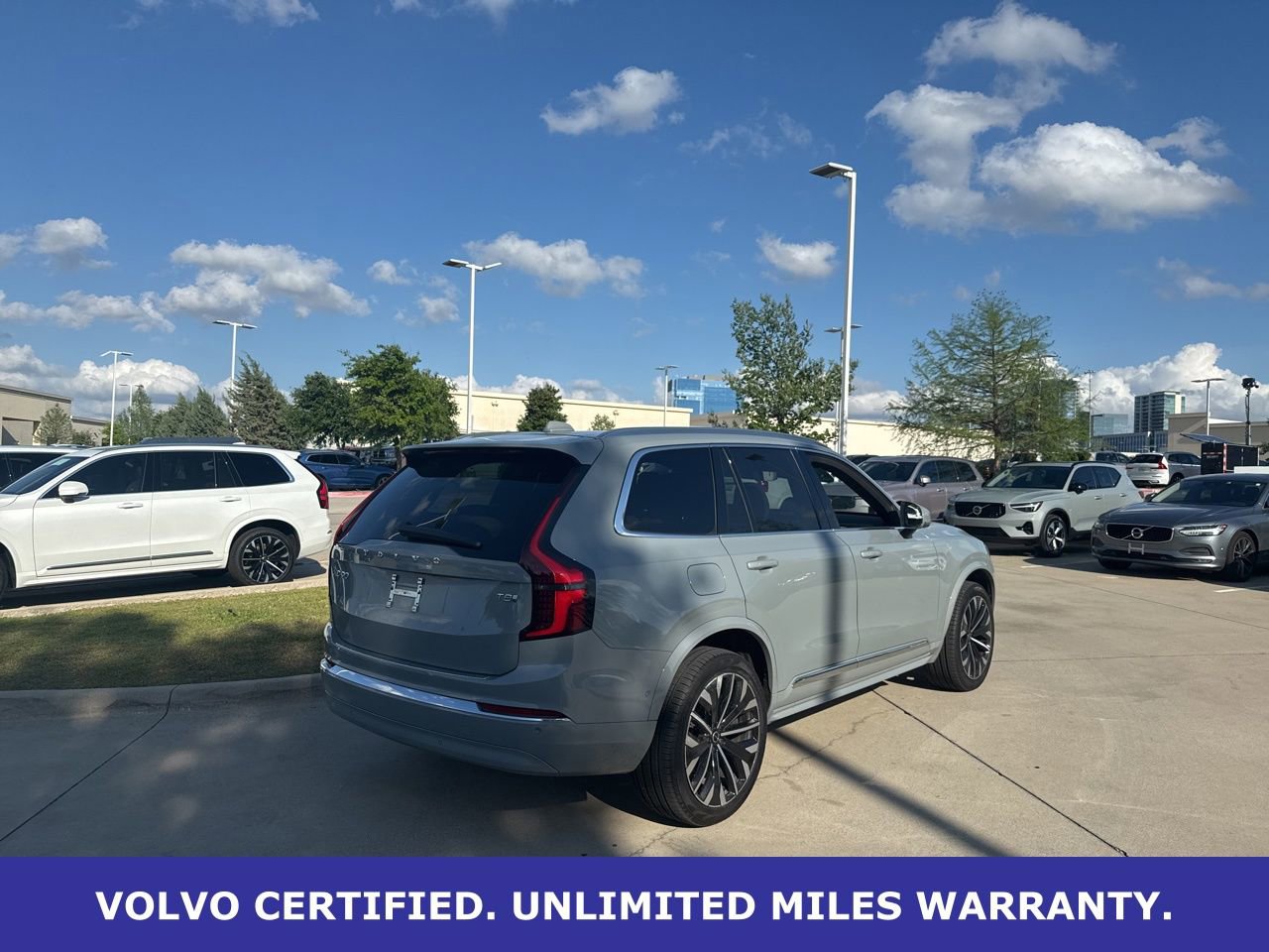 Certified 2026 Volvo XC90 T8 Plus w/ Protection Package Premier image 5