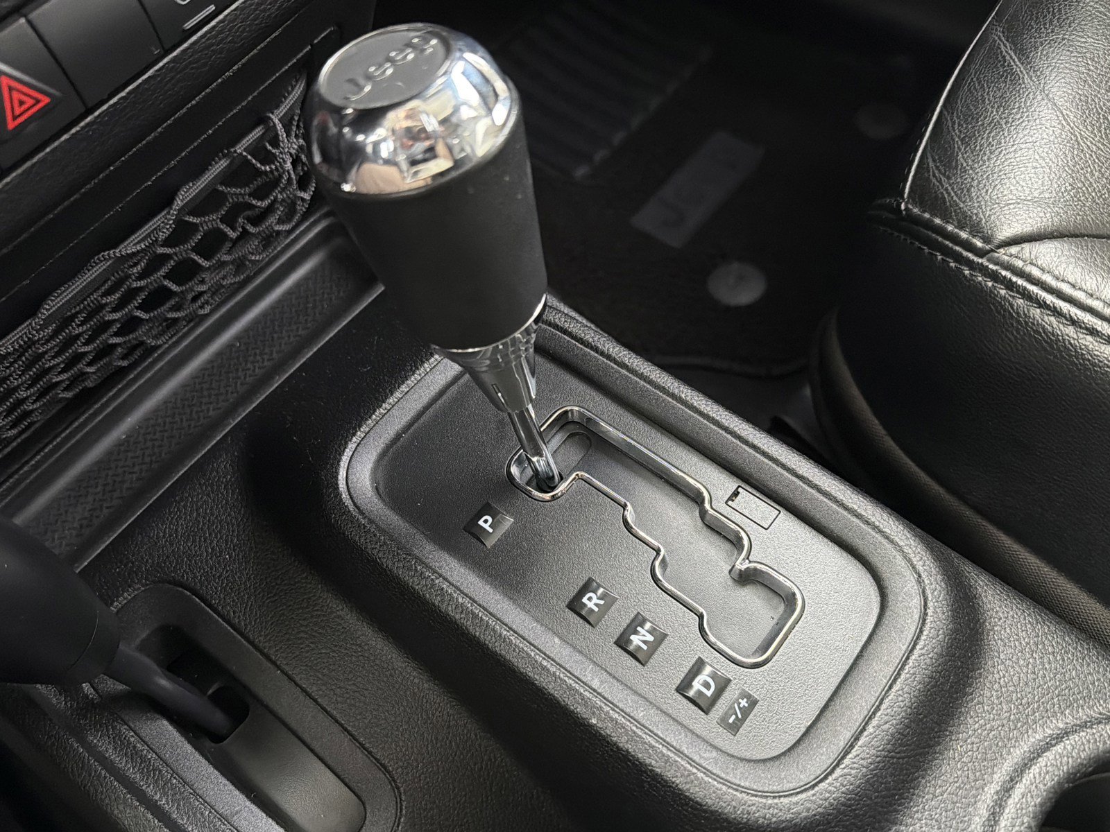 Used 2014 Jeep Wrangler Unlimited Sahara w/ Dual Top Group image 22